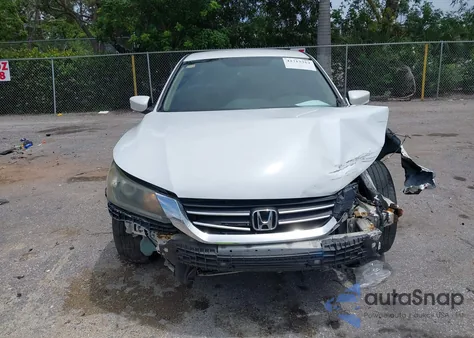 2015 Honda Accord Lx z USA, uszkodzony, nr VIN 1HGCR2F39FA077714